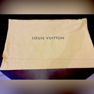 Louis Vuitton Dust Cover LV Dusty